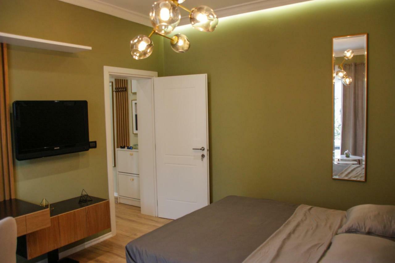 Roza'S Studio Tirana Center ภายนอก รูปภาพ
