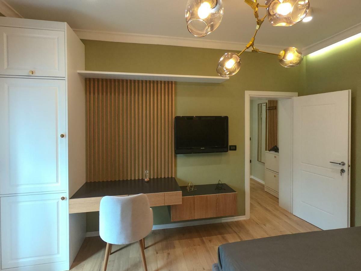 Roza'S Studio Tirana Center ภายนอก รูปภาพ